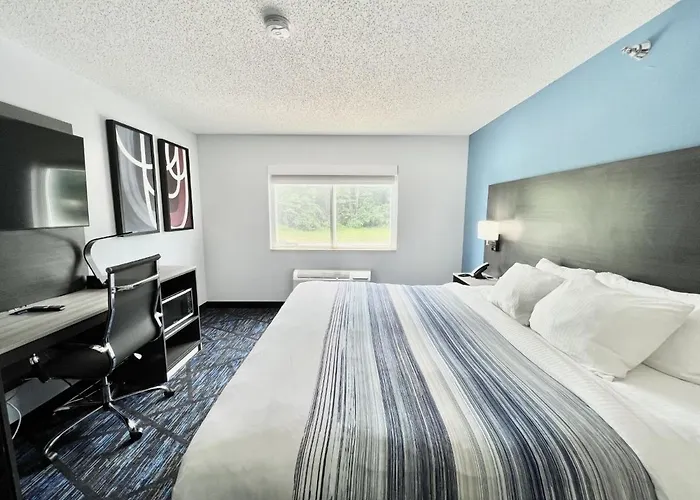 Hotel Americinn By Wyndham 2*